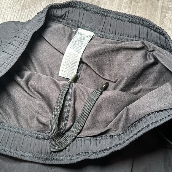 C-IN2 Grip Athletic Shorts - Large - Picture 5 of 6